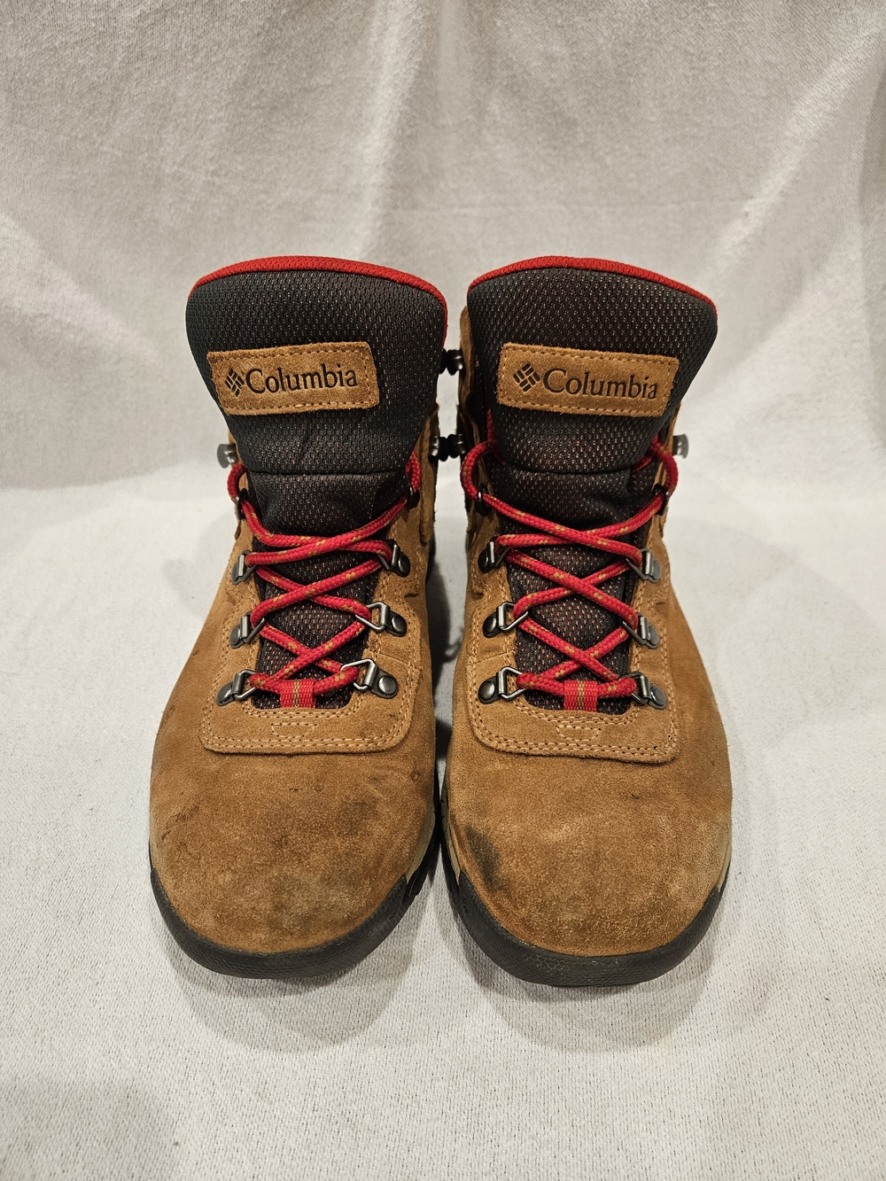 Columbia Brown Suede Hiking Booties with Red Lining - Picture 5 of 9
